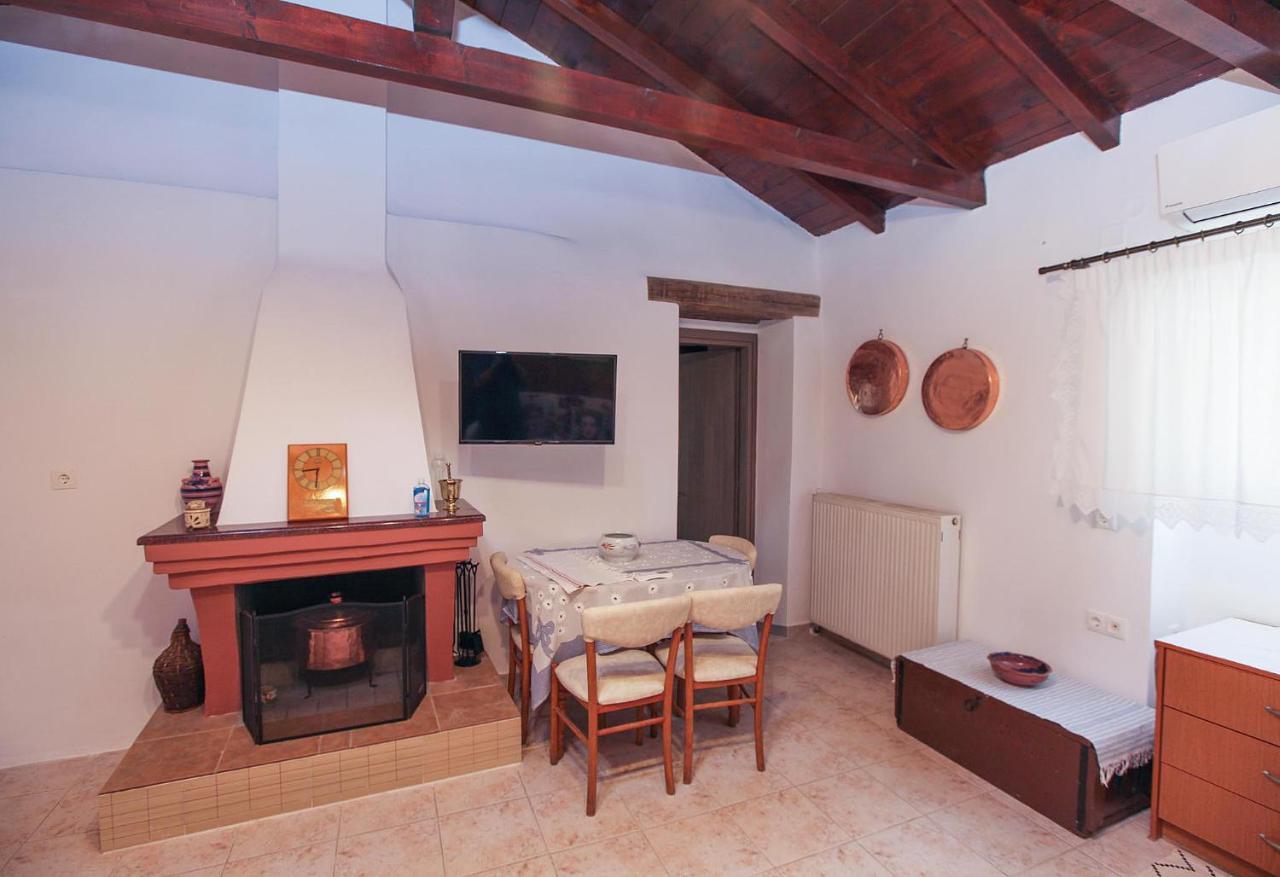 Holiday home Traditional Asimakis *